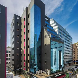 https://insadong-crown.hotelofseoul.com