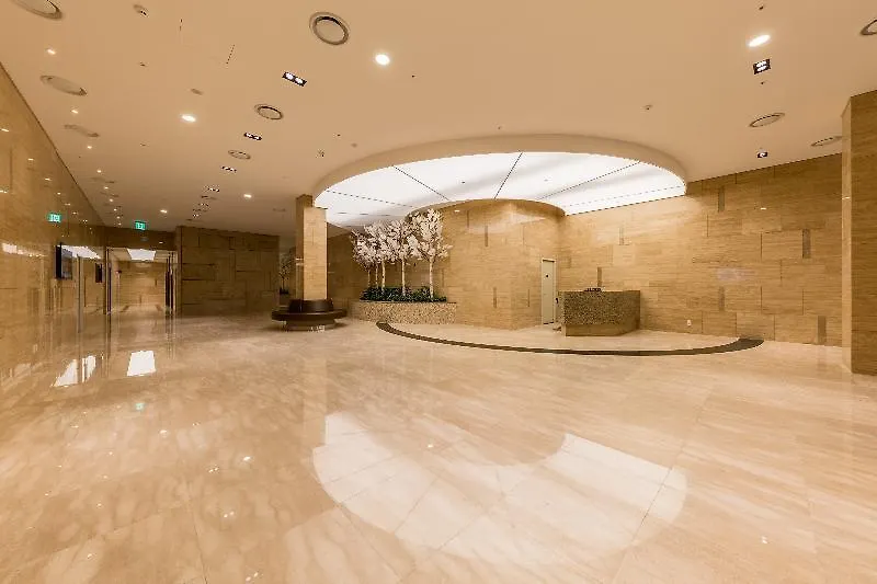 Days Hotel & Suites By Wyndham Incheon Airport 4*,