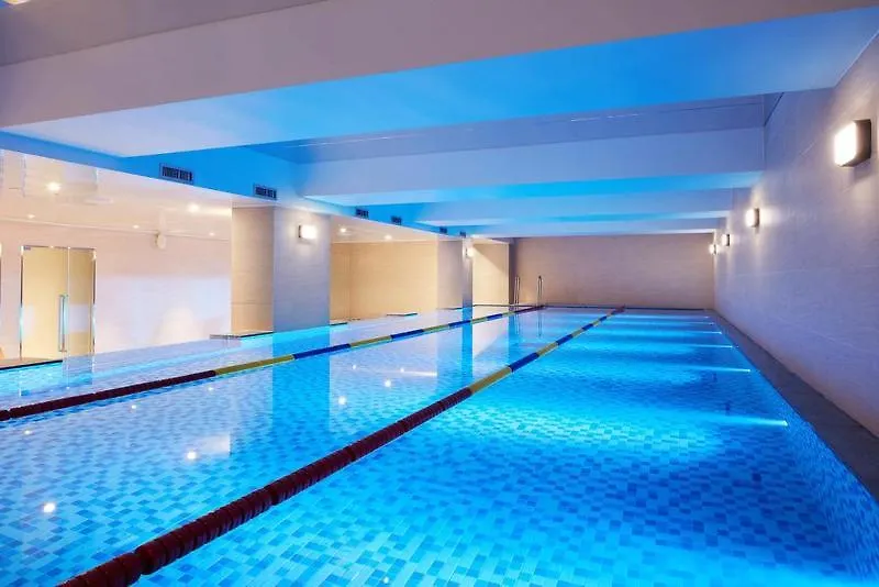 Days Hotel & Suites By Wyndham Incheon Airport 4*,