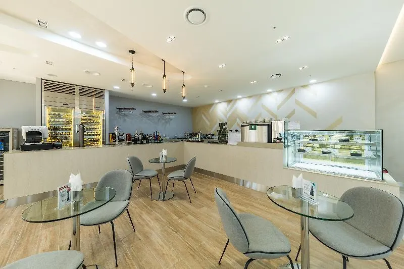 Days Hotel & Suites By Wyndham Incheon Airport