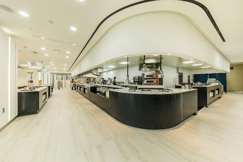 Days Hotel & Suites By Wyndham Incheon Airport