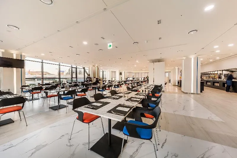 Days Hotel & Suites By Wyndham Incheon Airport