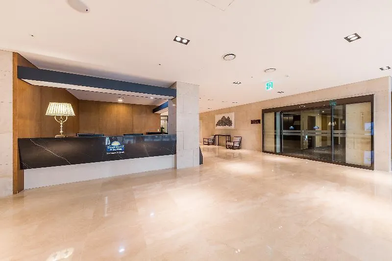 Days Hotel & Suites By Wyndham Incheon Airport 4*,
